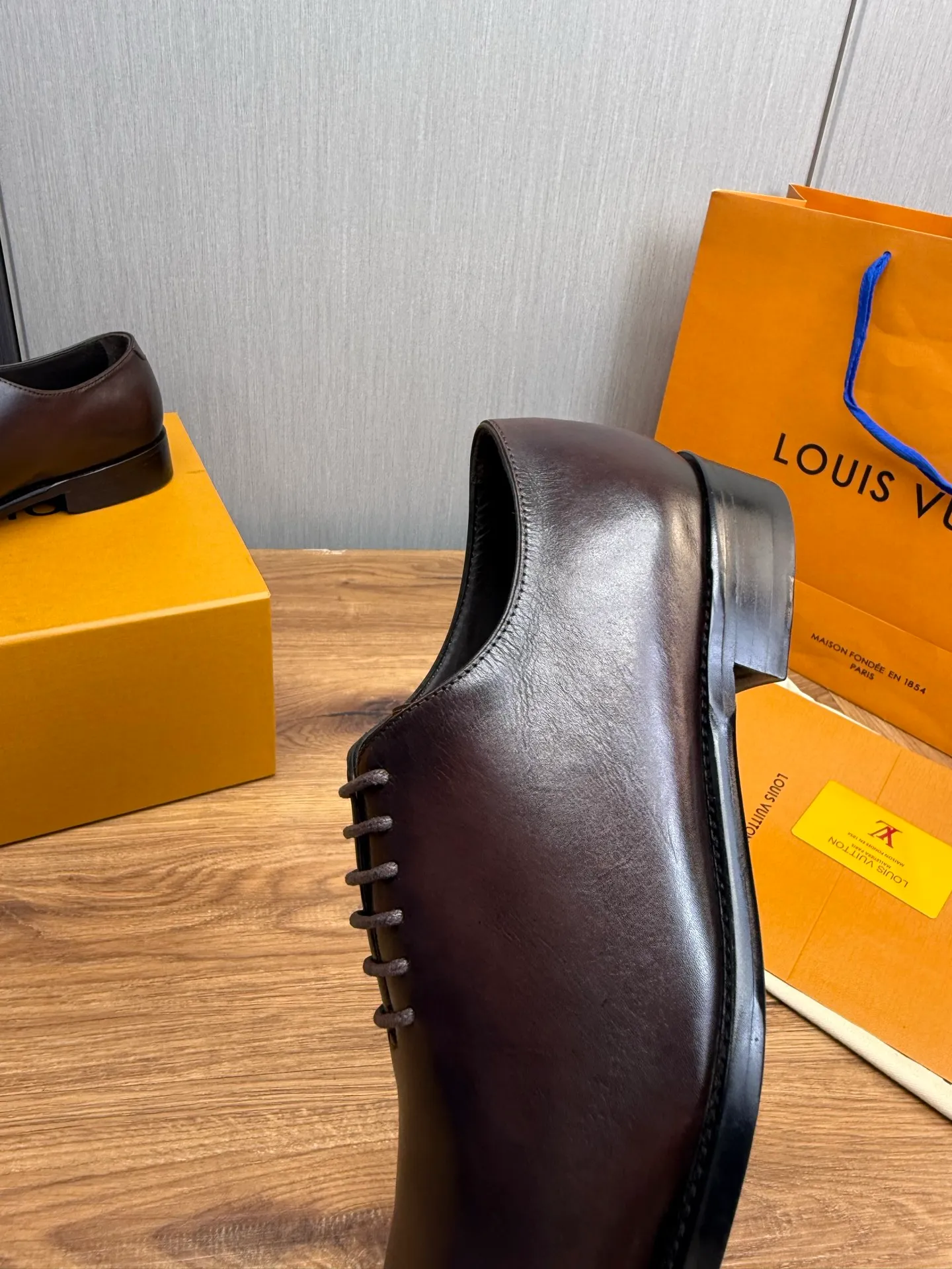 Men's shoes💰760💰 LV. Men's business casual leather shoes, 1:1 shipment ⬆️Luxurious and noble👞All imported original brand leather, just to create a more comfortable wearing experience, upper: original cowhide ➕Imported full cow lining, original leather outsole ✔️36-45 (38.45 non-refundable)